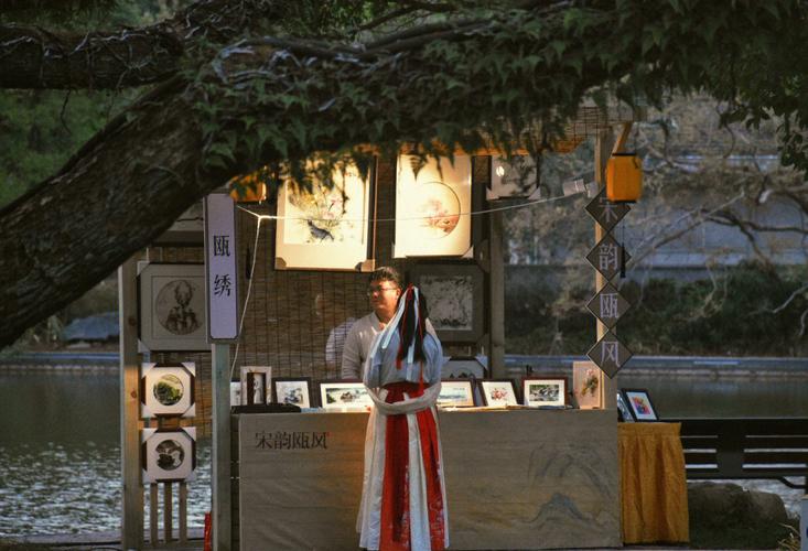 《穿越火线》2025元宵集市活动入口,穿越火线福利周周领活动入口官方